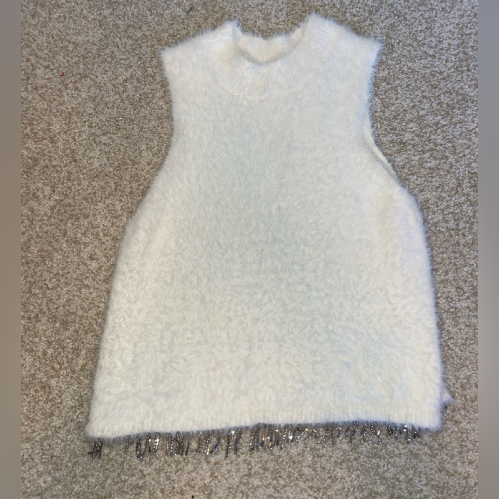 NWOT Zara Winter White Fuzzy Tank Sweater with rhinestone Fringe - Size 11/12